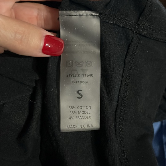 Mono B black sleeveless crop top Size S - Picture 15 of 17